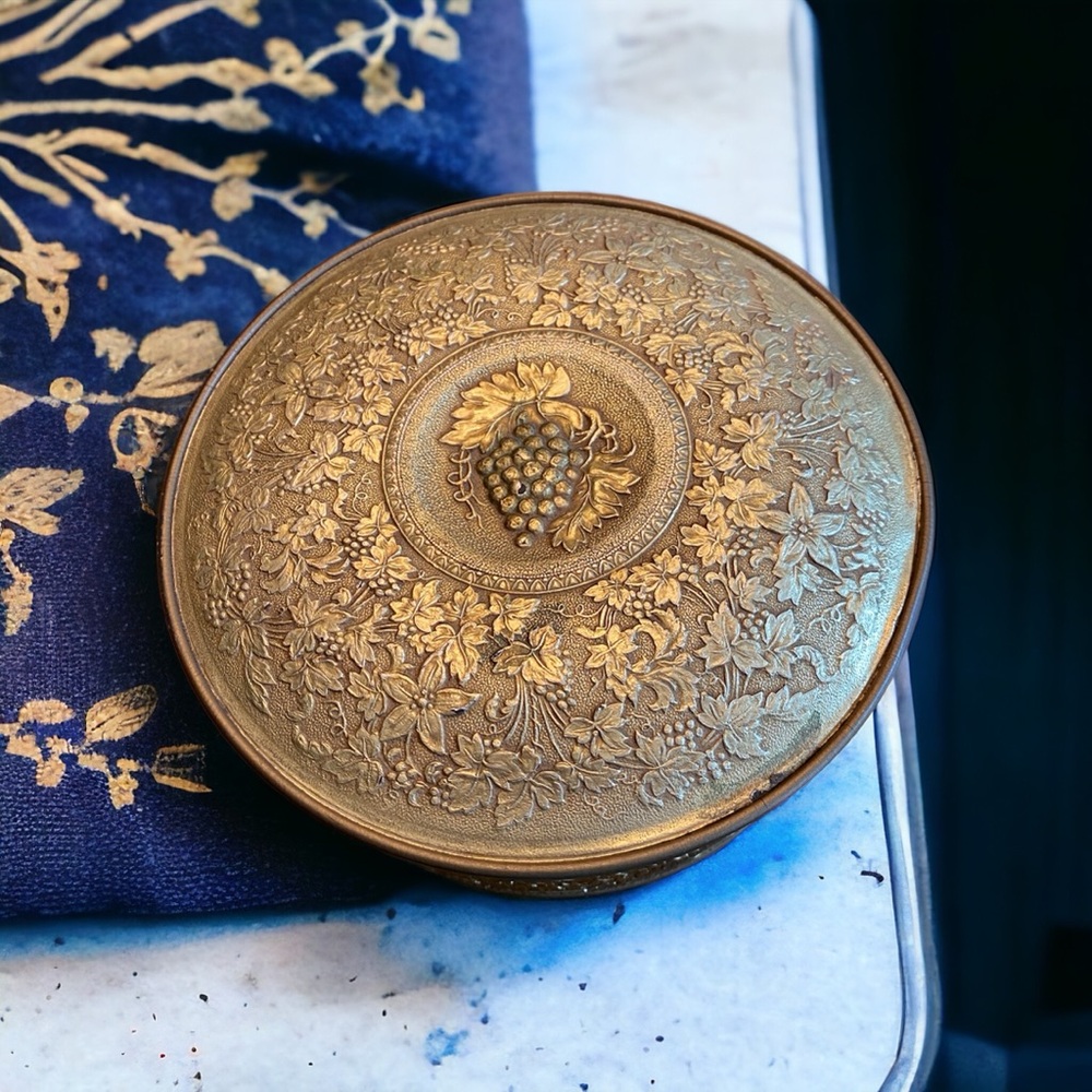 Vintage Guildcraft NY Gold Embossed Metal Tin Grape Motif Boho Decor